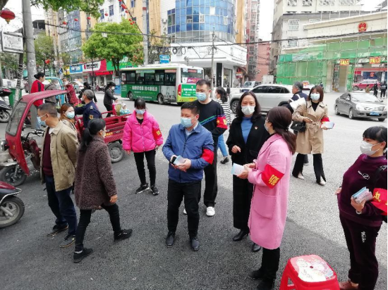 “六零”创建·我们在行动——洞口县政府办机关党支部召开4月份主题党日活动_邵阳头条网
