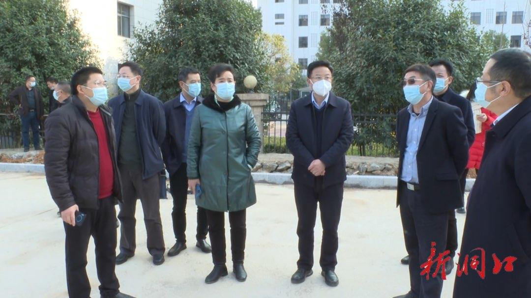 王邵刚调研洞口县工人文化宫项目建设并慰问全国五一劳动奖章获得者_邵阳头条网
