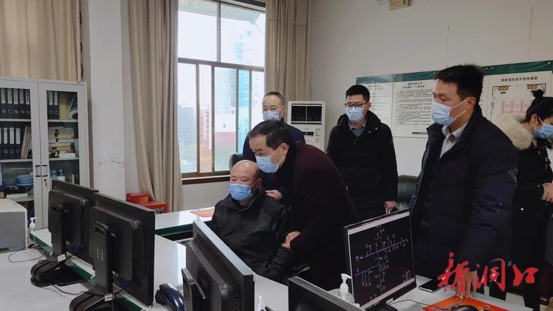 贺永亮督导检查洞口县城安全生产和市容市貌整治工作_邵阳头条网