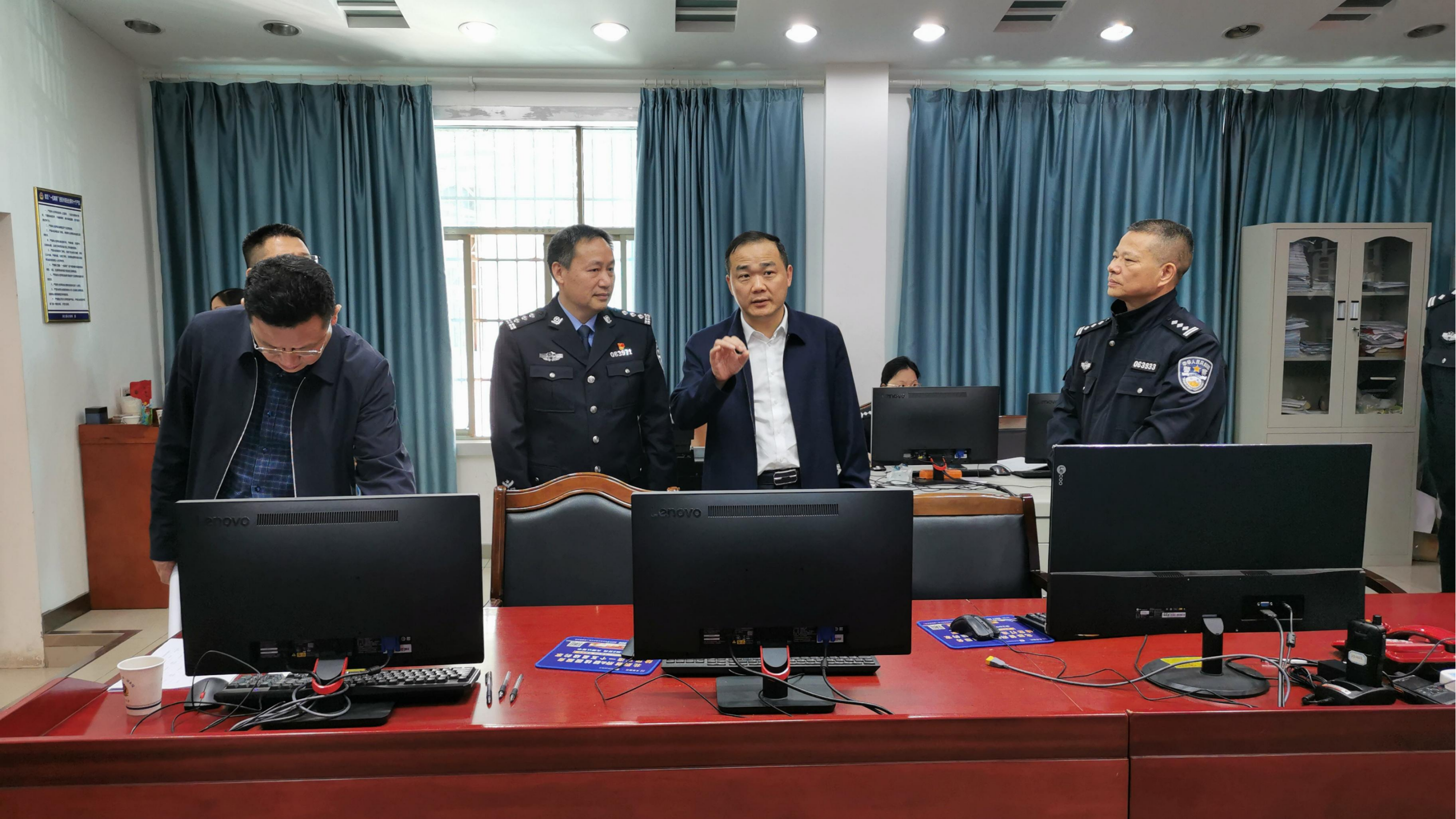 贺永亮检查“五一”期间值班值守、安全生产和防汛工作_邵阳头条网