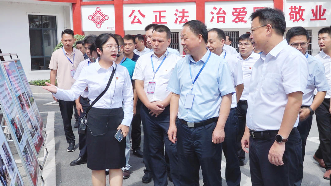 肖拥军来洞口县文昌街道调研综治中心建设工作_邵阳头条网