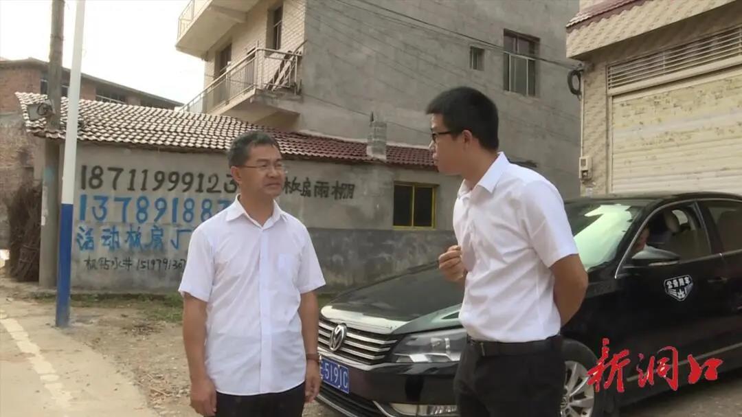 县城乡环境卫生综合整治指挥部督导黄桥镇、杨林镇“三清一改”村庄清洁秋冬战役专项行动(图1)