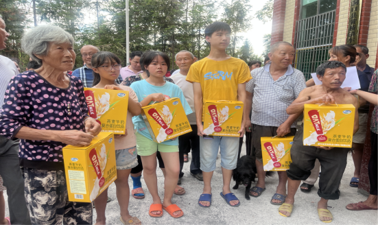 洞口县开展社会帮扶走进“我们村”活动(图3)