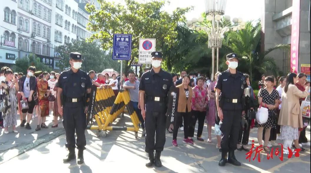 洞口县多部门合力护航高考(图1)