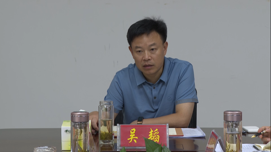 吴韬在县乡村振兴局调研时要求：继续发扬脱贫攻坚精神 主动担当作为 开启乡村振兴新篇章(图1)
