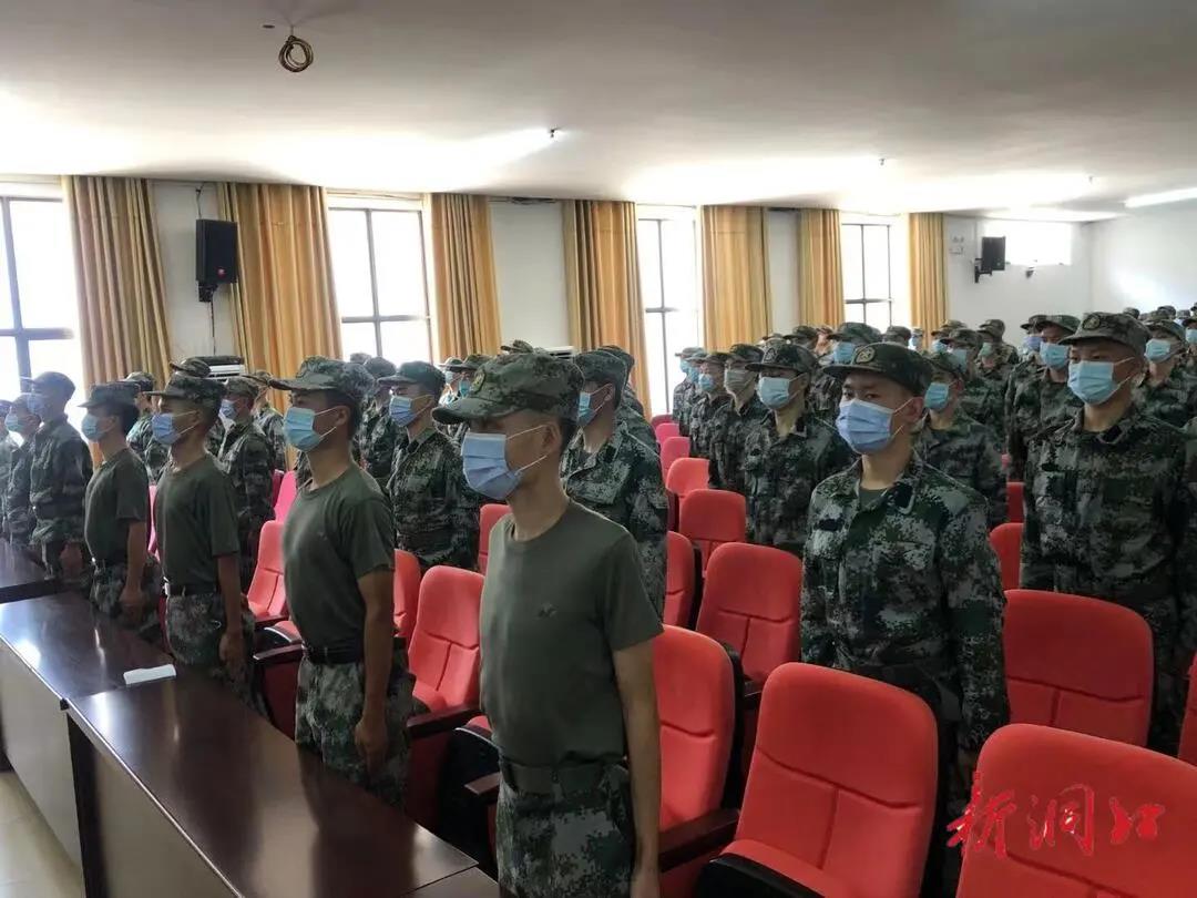 洞口县对171名预定新兵进行役前训练(图1)
