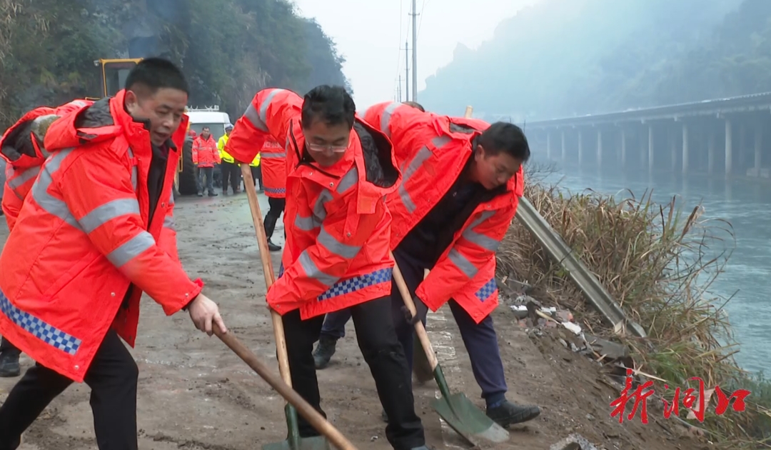 “新春走基层•节日我在岗”洞口县党员干部用辛苦指数换取人民群众的幸福指数(图6)