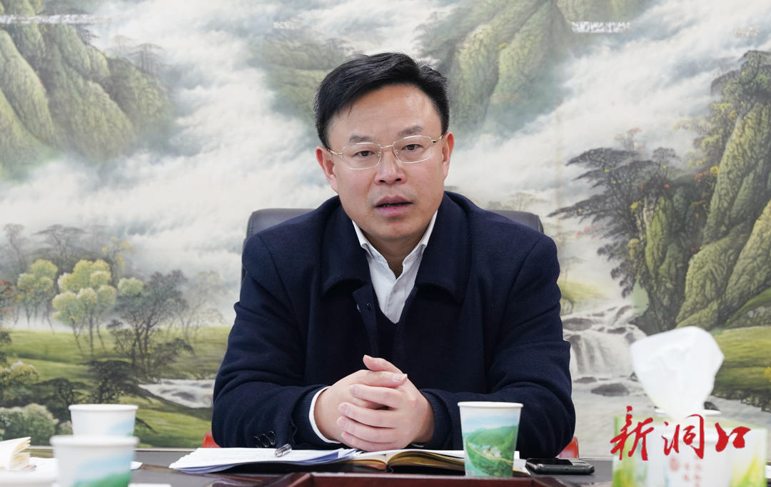 吴韬到石江镇调度应对低温雨雪冰冻灾害天气和社会治理工作(图2)