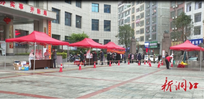 心系群众 真练实战——洞口县举行新冠肺炎疫情应急处置全要素实景演练(图2)