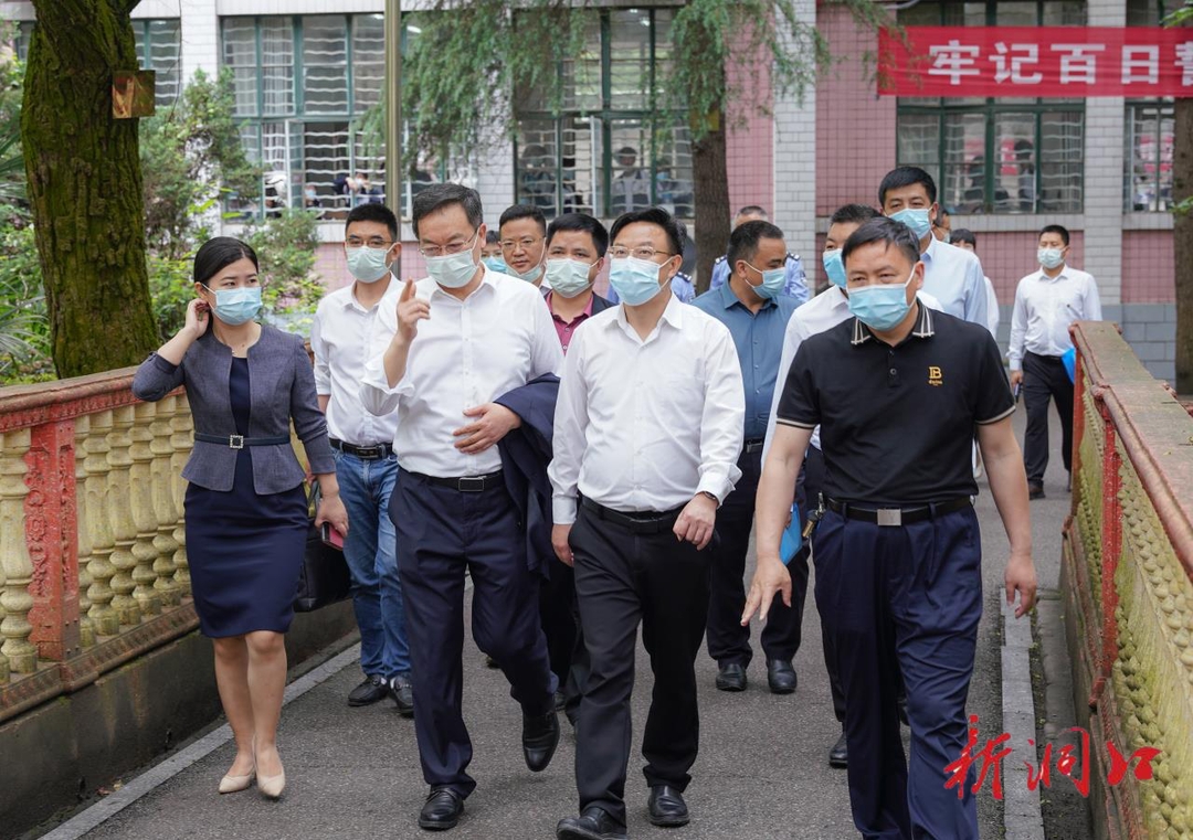 吴韬调研“校园安全建设年”工作以最高标准 最硬措施 最严要求 筑牢校园安全防线(图3)