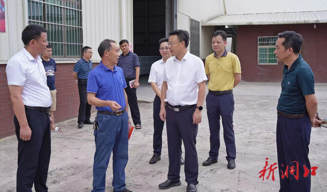 吴韬走访联点企业时强调：全面落实全省“万名干部联万企”行动 切实助力企业纾困增效(图2)