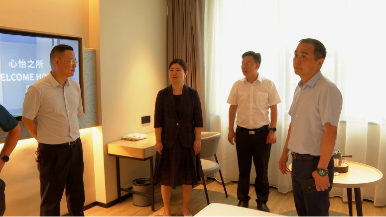 吴韬 贺永亮检查洞口县2023年高考筹备工作 以高度负责的态度 做好高考各项筹备工作 确保高考安全平稳顺利(图3)