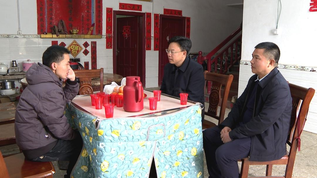 吴韬等县领导开展春节走访慰问活动 向洞口县各族人民致以新春问候和美好祝福(图3)